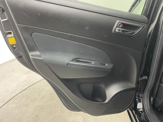 スイフト XG 社外メモリーナビ(AVIC-RZ102) ワンセグTV bluetooth バックカメラ ドライブレコーダー スマートキー スペアキー 社外マット ドアバイザー 横滑防止装置 保証書 取扱説明書(42枚目)