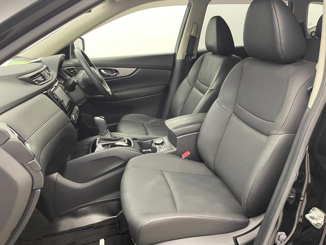 エクストレイル 20S Vセレクション 純正ナビ バックカメラ ETC 衝突被害軽減システム 横滑り防止装置 アイドリングストップ オートLEDライト 純正アルミホイール 純正フロアマット ミラーヒーター ダウンヒルアシストコントロール(29枚目)