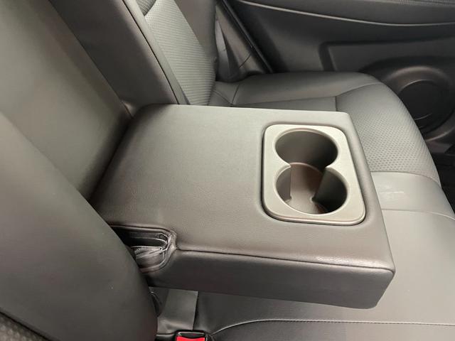 エクストレイル 20S Vセレクション 純正ナビ バックカメラ ETC 衝突被害軽減システム 横滑り防止装置 アイドリングストップ オートLEDライト 純正アルミホイール 純正フロアマット ミラーヒーター ダウンヒルアシストコントロール(32枚目)