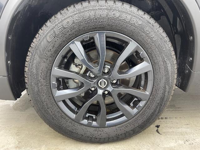 エクストレイル 20S Vセレクション 純正ナビ バックカメラ ETC 衝突被害軽減システム 横滑り防止装置 アイドリングストップ オートLEDライト 純正アルミホイール 純正フロアマット ミラーヒーター ダウンヒルアシストコントロール(59枚目)