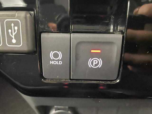 ルーミー カスタムＧ　純正９型ディスプレイオーディオ　バックカメラ　両側パワースライドドア　衝突被害軽減システム　レーダークルーズコントロール　コーナーセンサー　横滑り防止装置　純正アルミホイール　オートＬＥＤライト（16枚目）