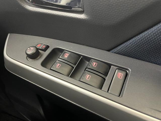 ルーミー カスタムＧ　純正９型ディスプレイオーディオ　バックカメラ　両側パワースライドドア　衝突被害軽減システム　レーダークルーズコントロール　コーナーセンサー　横滑り防止装置　純正アルミホイール　オートＬＥＤライト（20枚目）