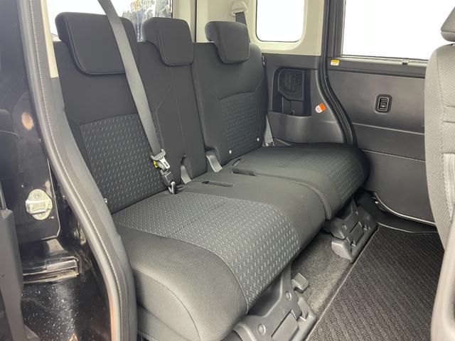 ルーミー カスタムＧ　純正９型ディスプレイオーディオ　バックカメラ　両側パワースライドドア　衝突被害軽減システム　レーダークルーズコントロール　コーナーセンサー　横滑り防止装置　純正アルミホイール　オートＬＥＤライト（31枚目）