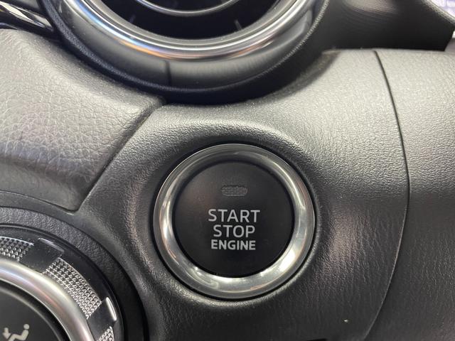 ロードスター Ｓレザーパッケージ　純正ナビ（ＣＤ　ＤＶＤ　フルセグＴＶ　ＢＴ　ＣａｒＰｌａｙ）バックカメラ　コーナーセンサー　ＥＴＣ　黒革　シートヒーター　ドラレコ（ＨＤＲ－３５２ＧＨ）衝突軽減　ＢＳＭシステム　アダプティブＬＥＤ（17枚目）