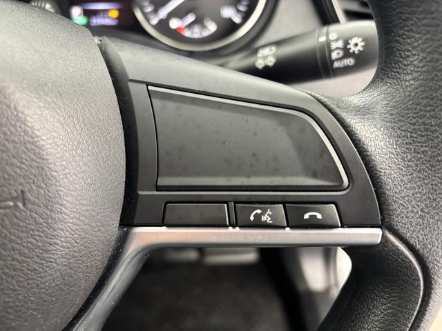 エクストレイル 20S 4WD 純正ナビ フルセグTV バックカメラ エマージェンシーブレーキ クリアランスソナー オートライト 横滑り防止装置 カプロンシート ドライブレコーダー スマートキー プッシュスタート 取扱説明書(11枚目)