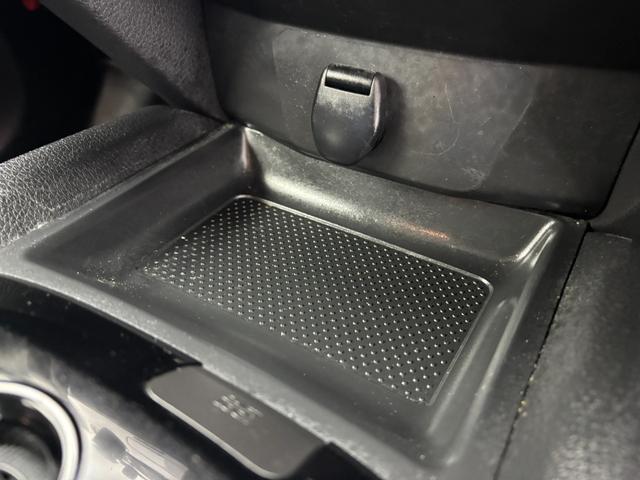 エクストレイル 20S 4WD 純正ナビ フルセグTV バックカメラ エマージェンシーブレーキ クリアランスソナー オートライト 横滑り防止装置 カプロンシート ドライブレコーダー スマートキー プッシュスタート 取扱説明書(24枚目)