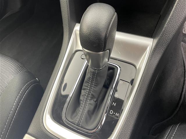 レヴォーグ １．６ＧＴ－Ｓアイサイト　プラウドエディション　４ＷＤ　社外ナビ　バック／サイドカメラ　衝突被害軽減ブレーキ　アダプティブクルーズコントロール　レーンキープアシスト　オートＬＥＤライト　ブラインドスポットモニター　ダウンヒルアシストコントロール（9枚目）