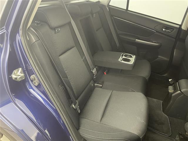 レヴォーグ １．６ＧＴ－Ｓアイサイト　プラウドエディション　４ＷＤ　社外ナビ　バック／サイドカメラ　衝突被害軽減ブレーキ　アダプティブクルーズコントロール　レーンキープアシスト　オートＬＥＤライト　ブラインドスポットモニター　ダウンヒルアシストコントロール（27枚目）