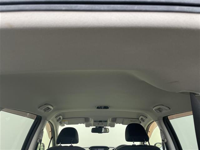 レヴォーグ １．６ＧＴ－Ｓアイサイト　プラウドエディション　４ＷＤ　社外ナビ　バック／サイドカメラ　衝突被害軽減ブレーキ　アダプティブクルーズコントロール　レーンキープアシスト　オートＬＥＤライト　ブラインドスポットモニター　ダウンヒルアシストコントロール（32枚目）