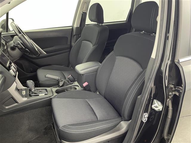 フォレスター 2.0i-L アイサイト 純正SDナビ フルセグTV Bluetooth バックカメラ レーダークルコン アイサイト ETC ドライブレコーダー 革巻きステアリング パワーシート シートヒーター プリクラッシュセーフティ(26枚目)