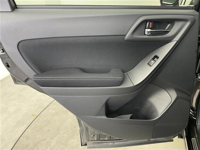 フォレスター 2.0i-L アイサイト 純正SDナビ フルセグTV Bluetooth バックカメラ レーダークルコン アイサイト ETC ドライブレコーダー 革巻きステアリング パワーシート シートヒーター プリクラッシュセーフティ(31枚目)