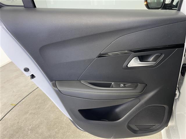 208 GT 純正ナビ アラウンドビューモニター 衝突被害軽減ブレーキ アダプティブクルーズコントロール レーンキープアシスト オートLEDヘッドライト クリアランスソナー ハーフレザーシート 前席シートヒーター(26枚目)