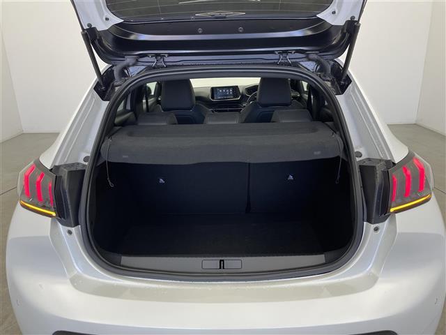 208 GT 純正ナビ アラウンドビューモニター 衝突被害軽減ブレーキ アダプティブクルーズコントロール レーンキープアシスト オートLEDヘッドライト クリアランスソナー ハーフレザーシート 前席シートヒーター(32枚目)