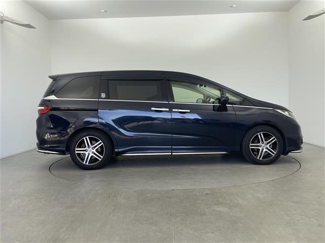 オデッセイ アブソルート・２０ｔｈアニバーサリーパッケージ　純正ナビ　バックカメラ　ドライブレコーダー　ＥＴＣ　両側パワースライドドア　ハーフレザー　衝突被害軽減システム　レーダークルーズコントロール　純正アルミホイール　純正フロアマット　オートＬＥＤライト（38枚目）