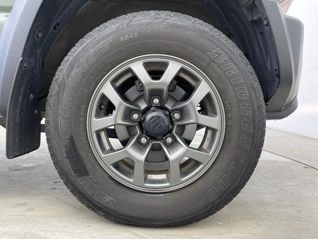 ジムニーシエラ JC 純正ナビ(KXM-E504W)(CD DVD フルセグTV bluetooth) バックカメラ ETC 衝突軽減ブレーキ レーンキープ 前席シートヒーター クルコン スマートキー LED スペアキー(57枚目)