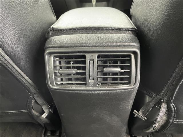 エクストレイル ２０Ｘ　エマージェンシーブレーキパッケージ　社外ナビ　バックカメラ　ドライブレコーダー　ＥＴＣ　衝突被害軽減システム　横滑り防止装置　アイドリングストップ　純正アルミホイール　純正フロアマット　オートＬＥＤライト　コーナーセンサー　スマートキー（29枚目）