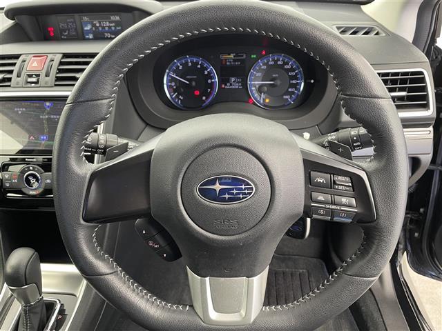 レヴォーグ １．６ＧＴアイサイト　純正ナビ　バックカメラ　ドライブレコーダー　ＥＴＣ　衝突被害軽減システム　レーダークルーズコントロール　横滑り防止装置　アイドリングストップ　純正フロアマット　電子パーキング　オートＬＥＤライト（9枚目）