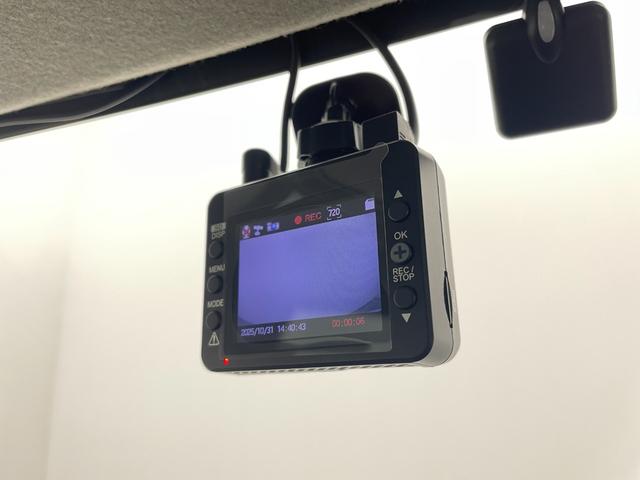 スペーシアカスタム ハイブリッドXSターボ ワンオーナー 社外ナビ TV アラウンドビューモニター ヘッドアップディスプレイ 両側パワースライドドア 衝突被害軽減ブレーキ クルーズコントロール レーンキープアシスト オートマチックハイビーム(3枚目)