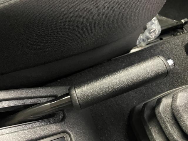 ジムニーノマド FC ワンオーナー 4WD デュアルカメラブレーキサポート アダプティブクルーズコントロール 車線逸脱警報機能 標識認識機能 後退時ブレーキサポート ハイビームアシスト オートLEDライト パーキングセンサ(17枚目)