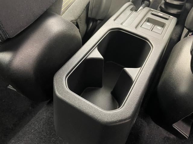 ジムニーノマド FC ワンオーナー 4WD デュアルカメラブレーキサポート アダプティブクルーズコントロール 車線逸脱警報機能 標識認識機能 後退時ブレーキサポート ハイビームアシスト オートLEDライト パーキングセンサ(25枚目)