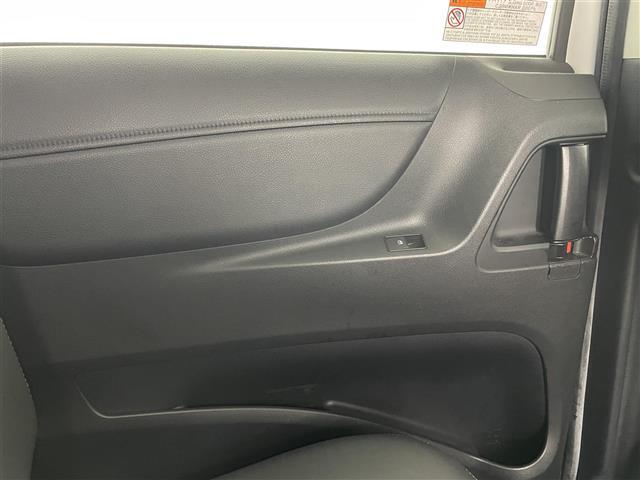 シエンタ ファンベースG クエロ ワンオーナー 純正SDナビ BT フルセグTV バックカメラ 社外AW付き冬タイヤ積込 両側パワースライドドア 衝突軽減システム クルコン レーンキープアシスト コーナーセンサー オートハイビーム(28枚目)