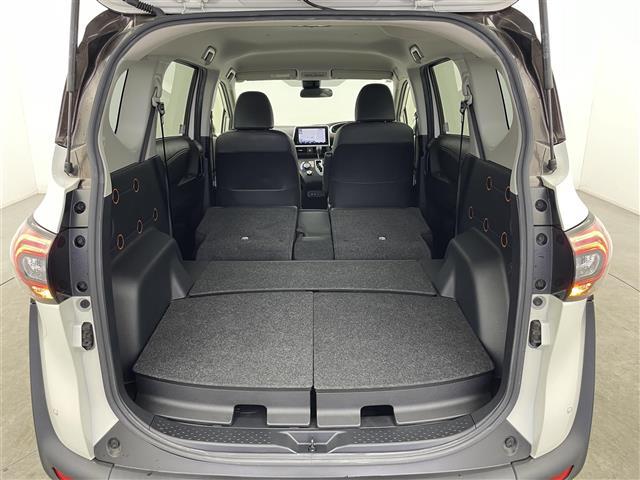 シエンタ ファンベースG クエロ ワンオーナー 純正SDナビ BT フルセグTV バックカメラ 社外AW付き冬タイヤ積込 両側パワースライドドア 衝突軽減システム クルコン レーンキープアシスト コーナーセンサー オートハイビーム(33枚目)