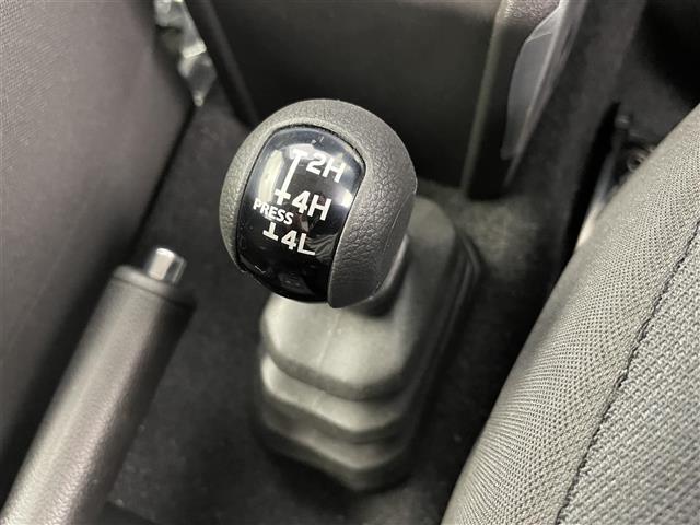 ジムニーノマド FC デュアルカメラブレーキサポート 純正フロアマット 純正ドアバイザー 前後コーナーセンサー LEDヘッドライト オートライト レーンキープアシスト レーダークルーズコントロール シートヒーター スマート(3枚目)