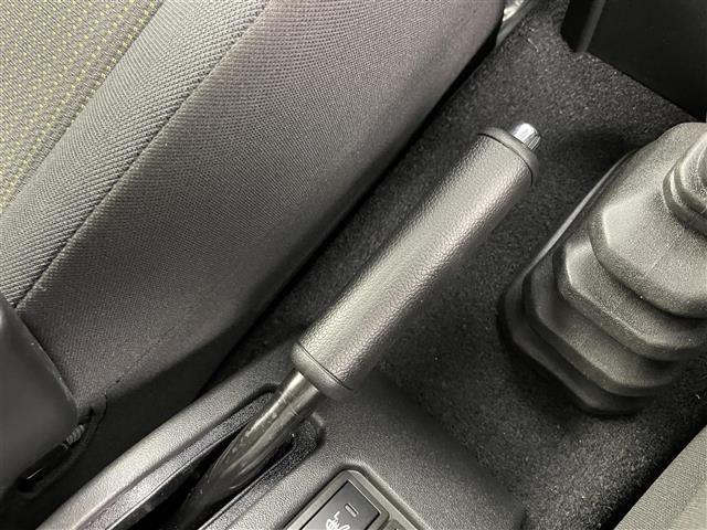 ジムニーノマド FC デュアルカメラブレーキサポート 純正フロアマット 純正ドアバイザー 前後コーナーセンサー LEDヘッドライト オートライト レーンキープアシスト レーダークルーズコントロール シートヒーター スマート(16枚目)