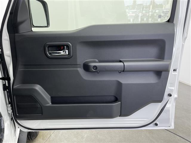 ジムニーノマド FC デュアルカメラブレーキサポート 純正フロアマット 純正ドアバイザー 前後コーナーセンサー LEDヘッドライト オートライト レーンキープアシスト レーダークルーズコントロール シートヒーター スマート(21枚目)