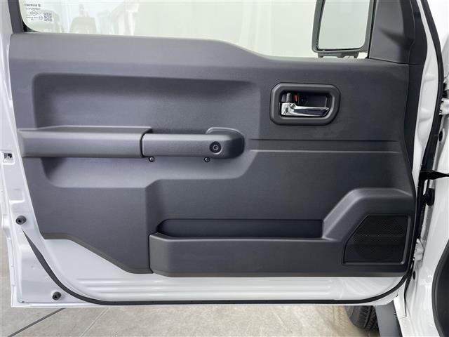 ジムニーノマド FC デュアルカメラブレーキサポート 純正フロアマット 純正ドアバイザー 前後コーナーセンサー LEDヘッドライト オートライト レーンキープアシスト レーダークルーズコントロール シートヒーター スマート(23枚目)