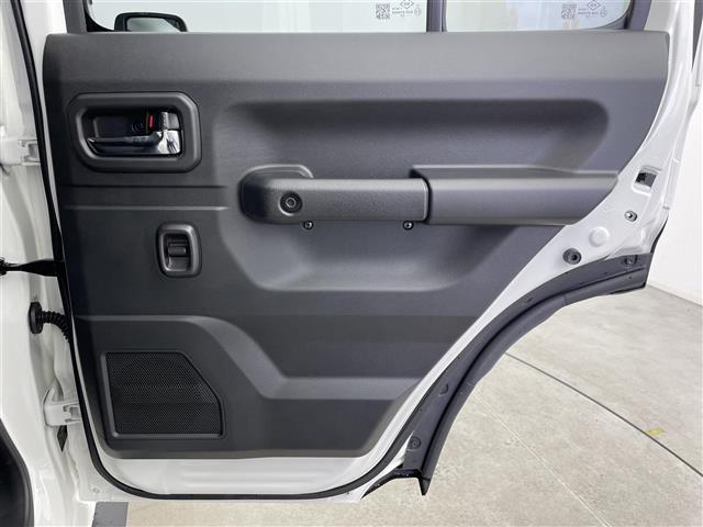 ジムニーノマド FC デュアルカメラブレーキサポート 純正フロアマット 純正ドアバイザー 前後コーナーセンサー LEDヘッドライト オートライト レーンキープアシスト レーダークルーズコントロール シートヒーター スマート(25枚目)