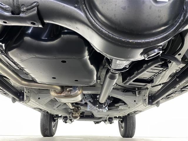 ジムニーノマド FC デュアルカメラブレーキサポート 純正フロアマット 純正ドアバイザー 前後コーナーセンサー LEDヘッドライト オートライト レーンキープアシスト レーダークルーズコントロール シートヒーター スマート(41枚目)