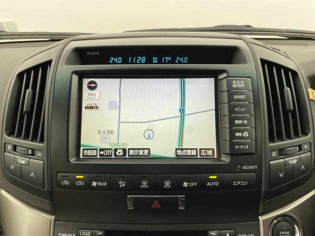 ランドクルーザー ＡＸ　Ｇセレクション　純正ナビ（ＣＤ　ＤＶＤ　ＭＳＶ）　バックカメラ　前後コーナーセンサー　ビルトインＥＴＣ　ベージュ革　前席パワーシート・シートヒーター　ＡＣＣ　純正スタッドレスＴセット積込み　スマートキー　ステップ（7枚目）