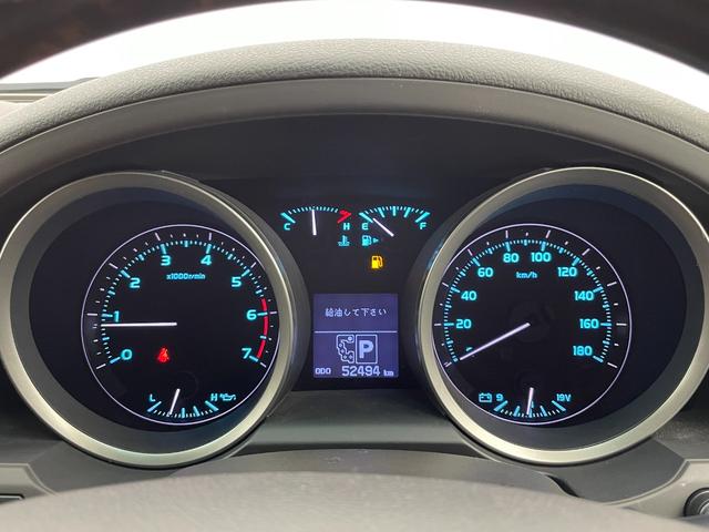 ランドクルーザー ＡＸ　Ｇセレクション　純正ナビ（ＣＤ　ＤＶＤ　ＭＳＶ）　バックカメラ　前後コーナーセンサー　ビルトインＥＴＣ　ベージュ革　前席パワーシート・シートヒーター　ＡＣＣ　純正スタッドレスＴセット積込み　スマートキー　ステップ（14枚目）