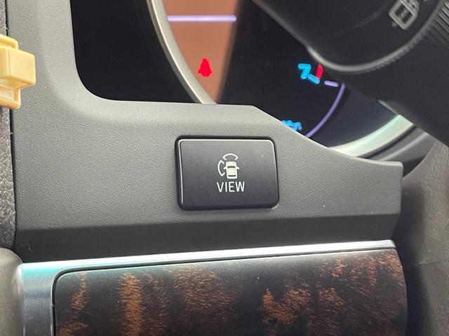 ランドクルーザー ＡＸ　Ｇセレクション　純正ナビ（ＣＤ　ＤＶＤ　ＭＳＶ）　バックカメラ　前後コーナーセンサー　ビルトインＥＴＣ　ベージュ革　前席パワーシート・シートヒーター　ＡＣＣ　純正スタッドレスＴセット積込み　スマートキー　ステップ（21枚目）