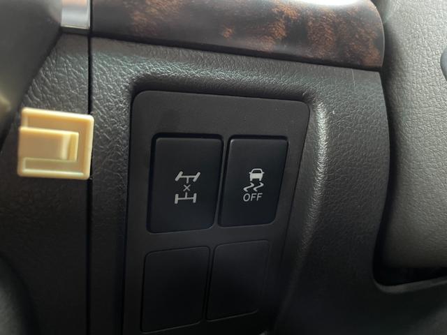 ランドクルーザー ＡＸ　Ｇセレクション　純正ナビ（ＣＤ　ＤＶＤ　ＭＳＶ）　バックカメラ　前後コーナーセンサー　ビルトインＥＴＣ　ベージュ革　前席パワーシート・シートヒーター　ＡＣＣ　純正スタッドレスＴセット積込み　スマートキー　ステップ（23枚目）