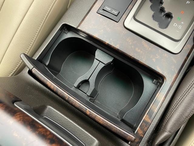 ランドクルーザー ＡＸ　Ｇセレクション　純正ナビ（ＣＤ　ＤＶＤ　ＭＳＶ）　バックカメラ　前後コーナーセンサー　ビルトインＥＴＣ　ベージュ革　前席パワーシート・シートヒーター　ＡＣＣ　純正スタッドレスＴセット積込み　スマートキー　ステップ（27枚目）