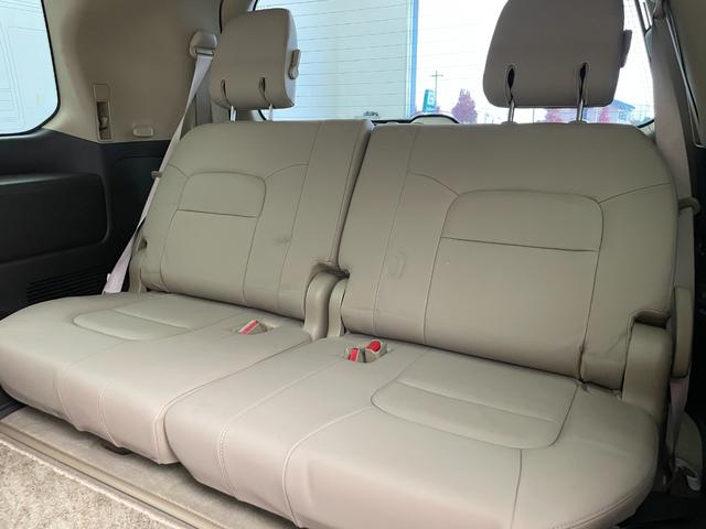 ランドクルーザー ＡＸ　Ｇセレクション　純正ナビ（ＣＤ　ＤＶＤ　ＭＳＶ）　バックカメラ　前後コーナーセンサー　ビルトインＥＴＣ　ベージュ革　前席パワーシート・シートヒーター　ＡＣＣ　純正スタッドレスＴセット積込み　スマートキー　ステップ（37枚目）