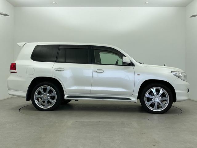 ランドクルーザー ＡＸ　Ｇセレクション　純正ナビ（ＣＤ　ＤＶＤ　ＭＳＶ）　バックカメラ　前後コーナーセンサー　ビルトインＥＴＣ　ベージュ革　前席パワーシート・シートヒーター　ＡＣＣ　純正スタッドレスＴセット積込み　スマートキー　ステップ（46枚目）