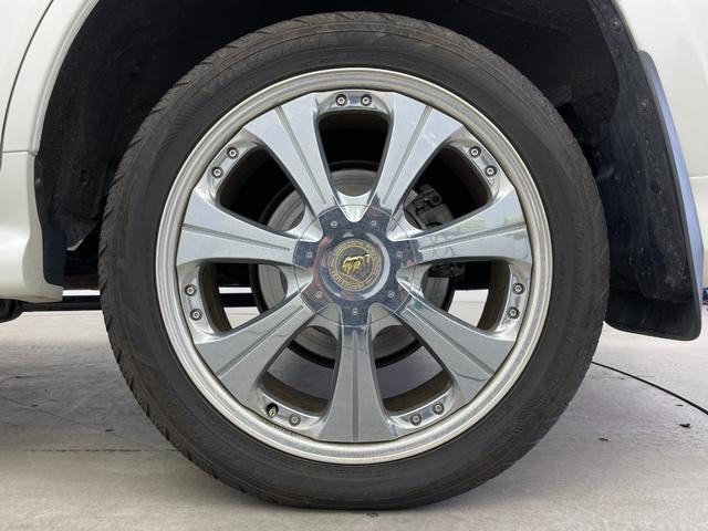 ランドクルーザー ＡＸ　Ｇセレクション　純正ナビ（ＣＤ　ＤＶＤ　ＭＳＶ）　バックカメラ　前後コーナーセンサー　ビルトインＥＴＣ　ベージュ革　前席パワーシート・シートヒーター　ＡＣＣ　純正スタッドレスＴセット積込み　スマートキー　ステップ（58枚目）