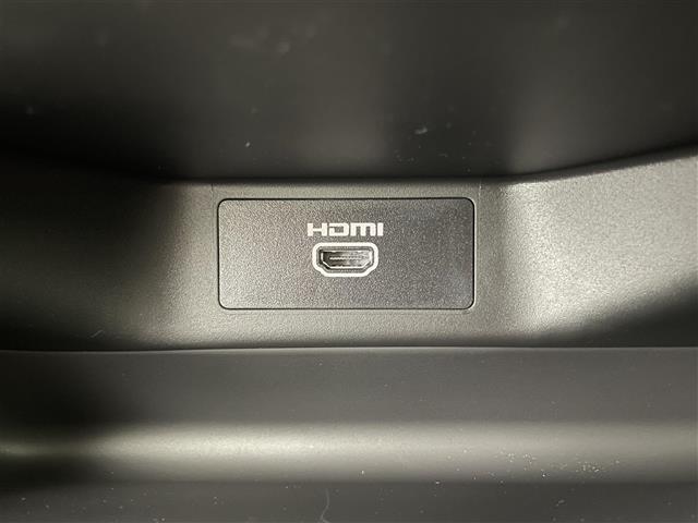 セレナ ｅ－パワー　ハイウェイスターＶ　登録済未使用車　１２．３型アドバンスドドライブアシストディスプレイ　ＴＶ　アラウンドビューモニター　両側パワースライドドア　プロパイロット　インテリジェントルームミラー　ワイヤレス充電　ＥＴＣ２．０（18枚目）