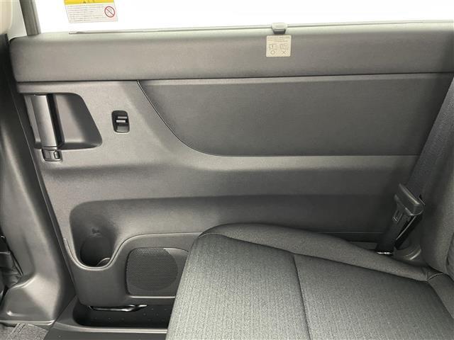 セレナ ｅ－パワー　ハイウェイスターＶ　登録済未使用車　１２．３型アドバンスドドライブアシストディスプレイ　ＴＶ　アラウンドビューモニター　両側パワースライドドア　プロパイロット　インテリジェントルームミラー　ワイヤレス充電　ＥＴＣ２．０（24枚目）