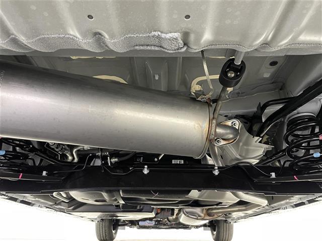 セレナ ｅ－パワー　ハイウェイスターＶ　登録済未使用車　１２．３型アドバンスドドライブアシストディスプレイ　ＴＶ　アラウンドビューモニター　両側パワースライドドア　プロパイロット　インテリジェントルームミラー　ワイヤレス充電　ＥＴＣ２．０（41枚目）