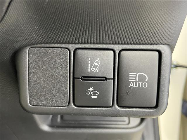 アクア クロスオーバー　グラム　ワンオーナー　純正ＳＤナビ（ＡＭ、ＦＭ、　ＣＤ、ＢＴ、ＳＤ、ＡＵＸ）　ワンセグＴＶ　車外カメラ（バック、フロント、サイド、全方位）　衝突軽減システム　レーンキープアシスト　コーナーセンサー　ドラレコ（15枚目）