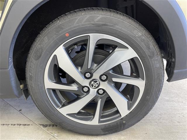 アクア クロスオーバー　グラム　ワンオーナー　純正ＳＤナビ（ＡＭ、ＦＭ、　ＣＤ、ＢＴ、ＳＤ、ＡＵＸ）　ワンセグＴＶ　車外カメラ（バック、フロント、サイド、全方位）　衝突軽減システム　レーンキープアシスト　コーナーセンサー　ドラレコ（39枚目）