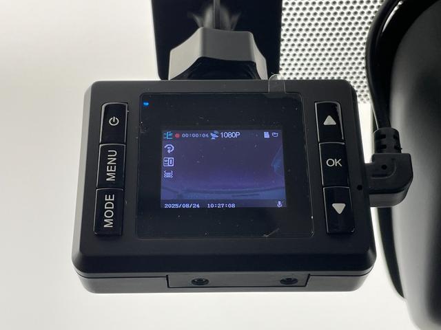 セレナ e-パワー ハイウェイスターV 社外ナビ(AM/FM/BT/DVD/フルセグ) バックカメラ ALPINE後席モニター ドライブレコーダー ETC ブラインドスポットモニター 衝突被害軽減システム レーダークルーズコントロール(4枚目)