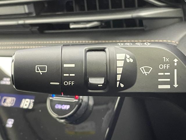 セレナ e-パワー ハイウェイスターV 社外ナビ(AM/FM/BT/DVD/フルセグ) バックカメラ ALPINE後席モニター ドライブレコーダー ETC ブラインドスポットモニター 衝突被害軽減システム レーダークルーズコントロール(11枚目)