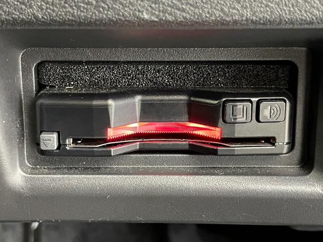 セレナ e-パワー ハイウェイスターV 社外ナビ(AM/FM/BT/DVD/フルセグ) バックカメラ ALPINE後席モニター ドライブレコーダー ETC ブラインドスポットモニター 衝突被害軽減システム レーダークルーズコントロール(20枚目)