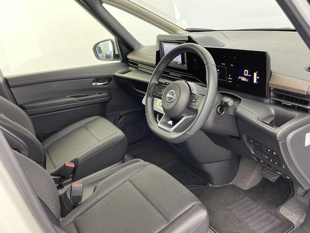 セレナ e-パワー ハイウェイスターV 社外ナビ(AM/FM/BT/DVD/フルセグ) バックカメラ ALPINE後席モニター ドライブレコーダー ETC ブラインドスポットモニター 衝突被害軽減システム レーダークルーズコントロール(23枚目)