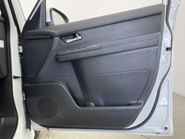 セレナ e-パワー ハイウェイスターV 社外ナビ(AM/FM/BT/DVD/フルセグ) バックカメラ ALPINE後席モニター ドライブレコーダー ETC ブラインドスポットモニター 衝突被害軽減システム レーダークルーズコントロール(24枚目)